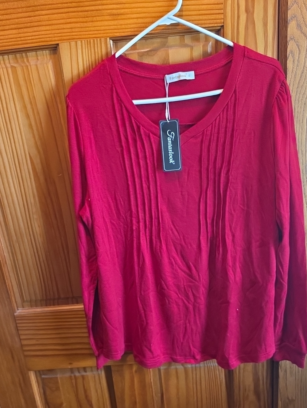 Fantaslook Women's Long Sleeve Pleated Red Top